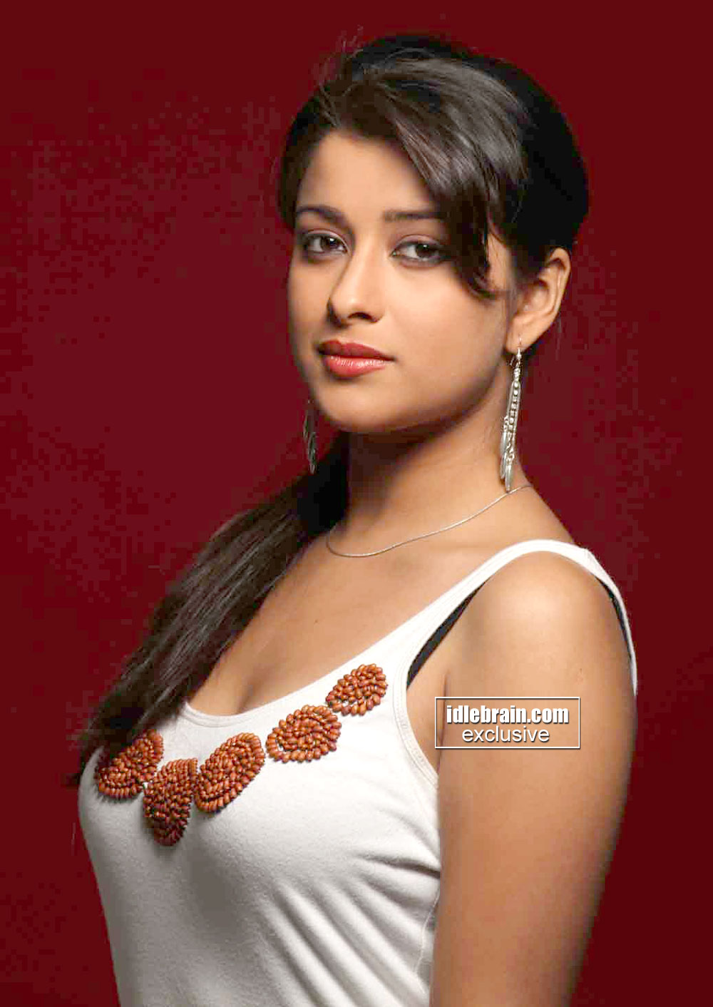 HOT INDIAN ACTRESS BLOG Actress MADHURIMA Looking Very Hot in a Sexy