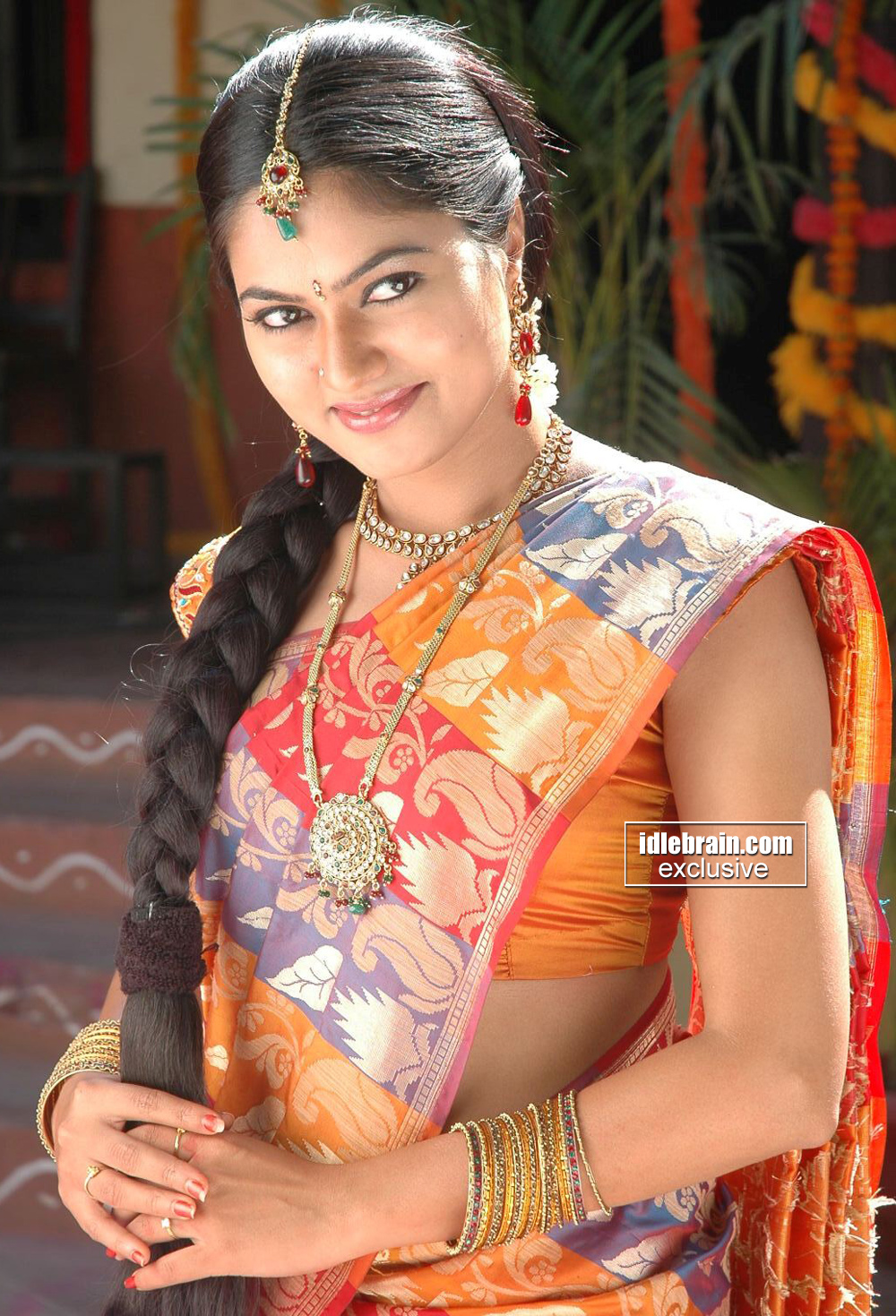 Hot Collection Telugu Cinema Actress Suhasini Hot Pics In Saree