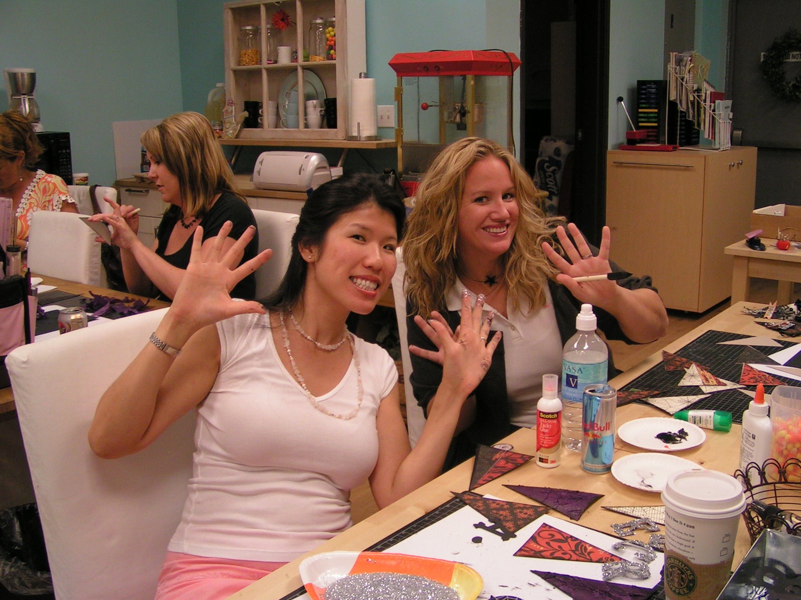 [pAGES++and+IAT+class+021.JPG]