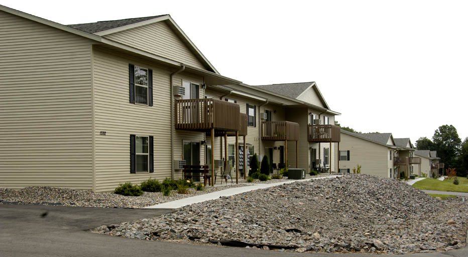 Waupaca Business and Commercial News by Steve Huhta ReMax Shambeau