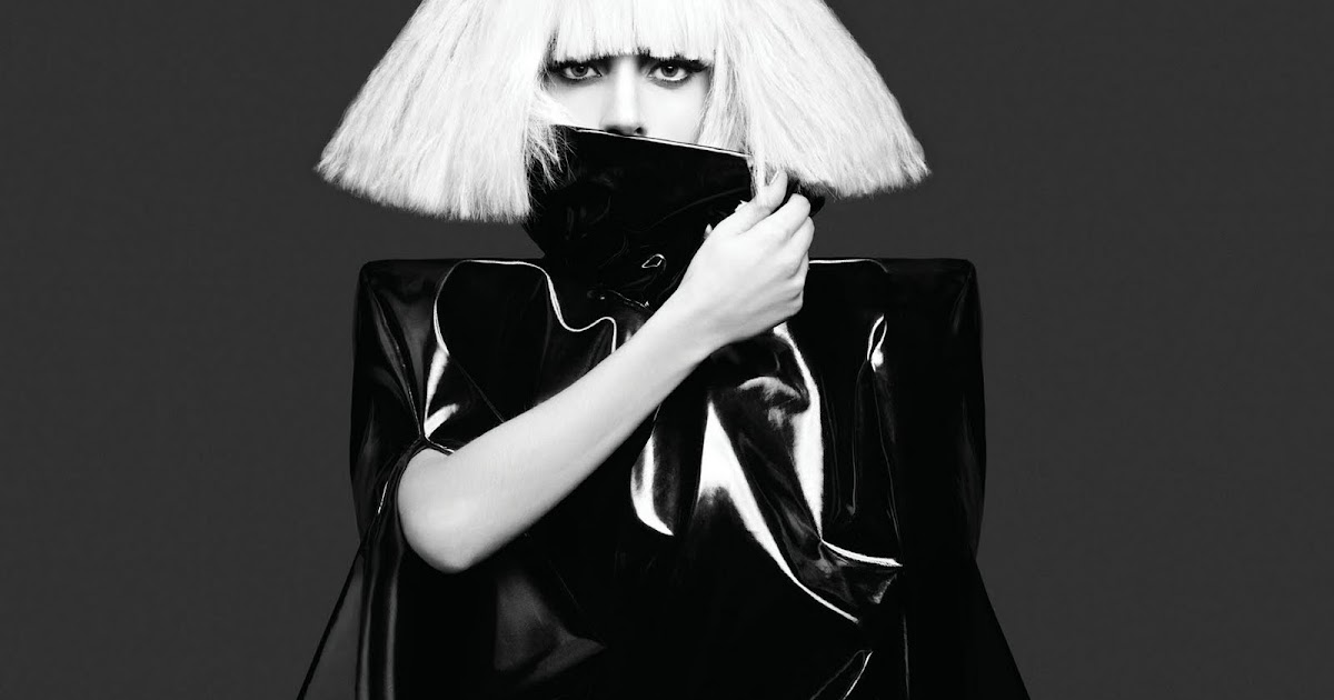 Песни lady gaga dance. Леди Гага the Fame Monster. Lady Gaga обложка. The Fame Lady Gaga Эра. Леди Гага альбом the Fame Monster.