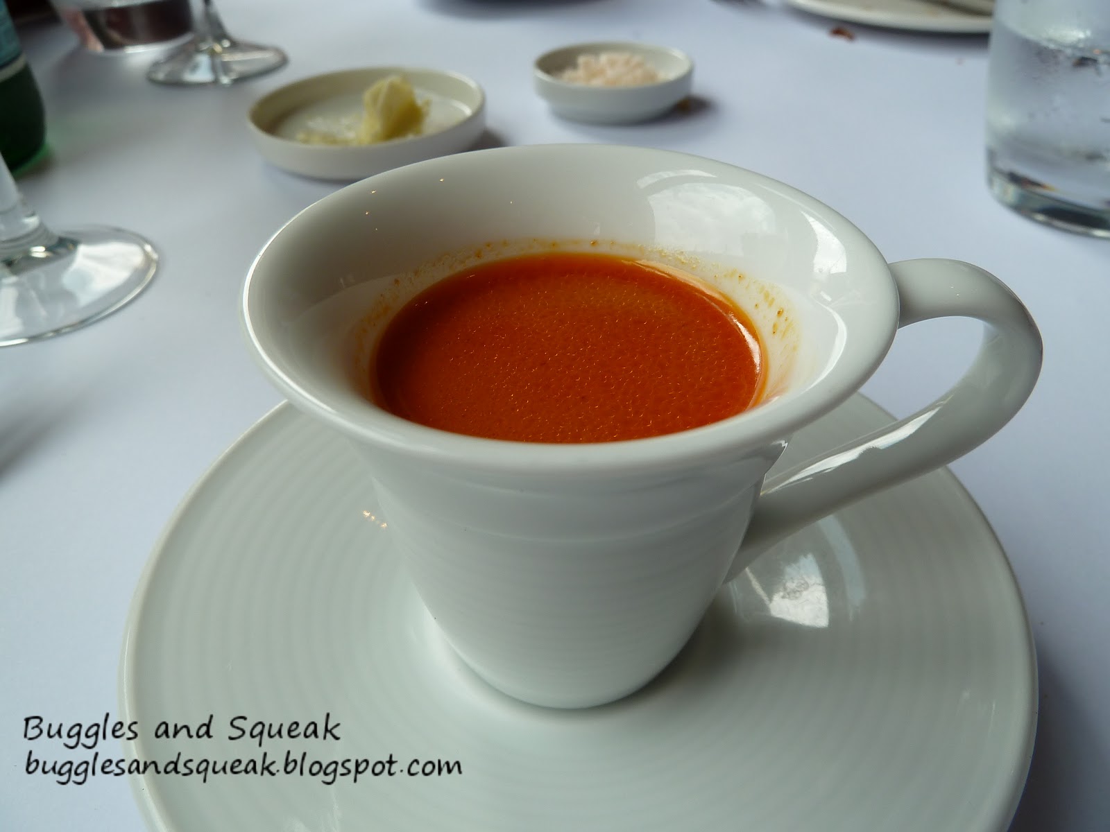 Buggles and Squeak reviews for breakfast, lunch and dinner. Review