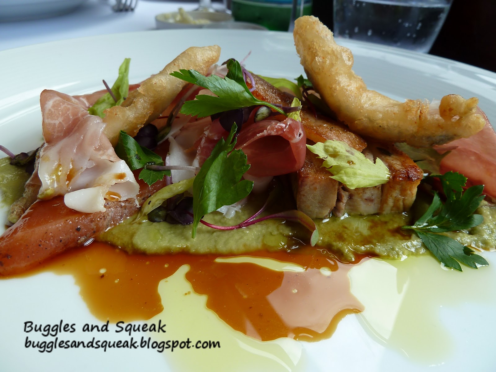 Buggles and Squeak reviews for breakfast, lunch and dinner. Review