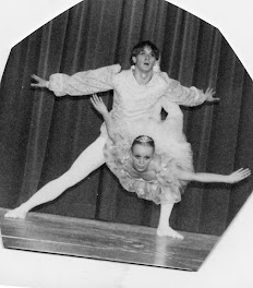 PAS DE DEUX