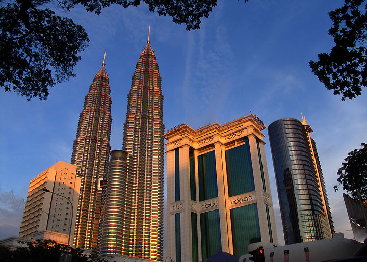[KLCC_evening_view.jpg]