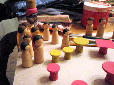 wooden peg dolls tiny dollhouse project