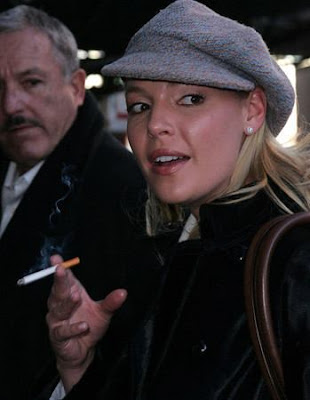 Untacksa: katherine heigl smoking