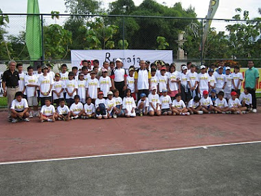 RemajaTenis di Mataram NTB