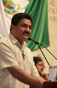 Uvi en el Congreso de Oaxaca