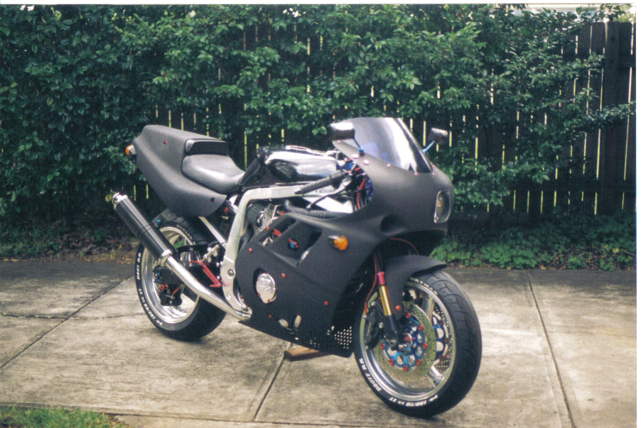 gsxr 750 slabside race fairings