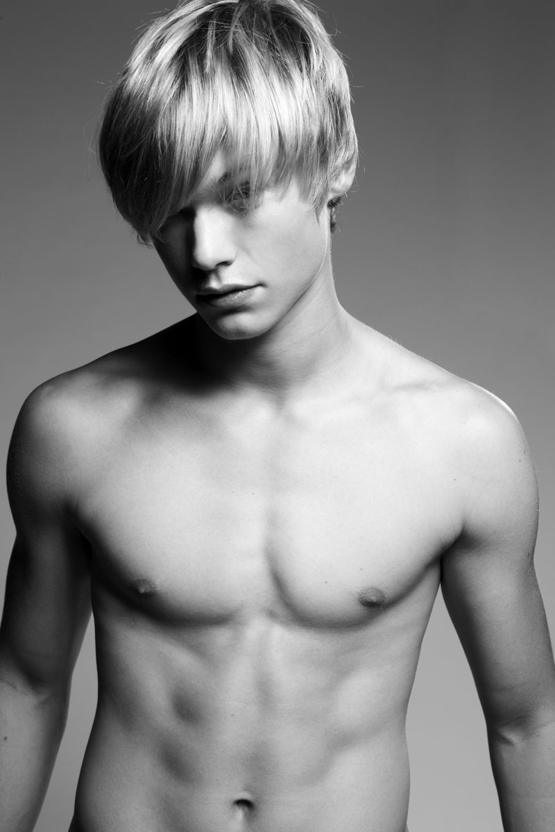 Hot blond twink