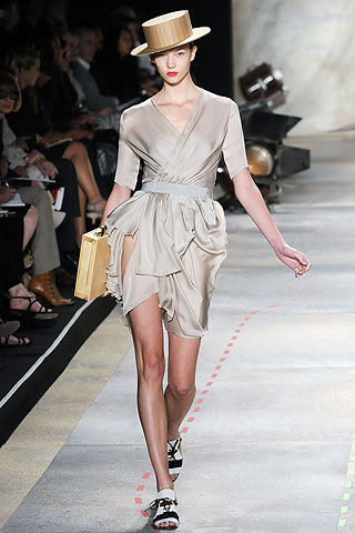 [isaac+mizrahi00010m.jpg]