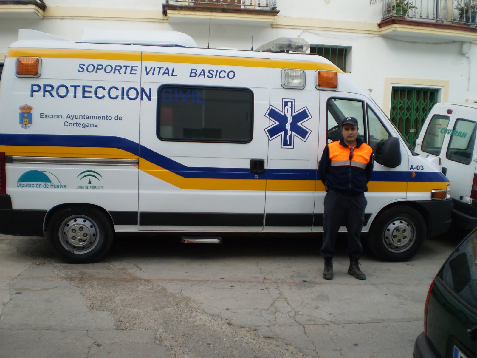 PROTECCION CIVIL CORTEGANA NUEVA AMBULANCIA PARA PROTECCION CIVIL