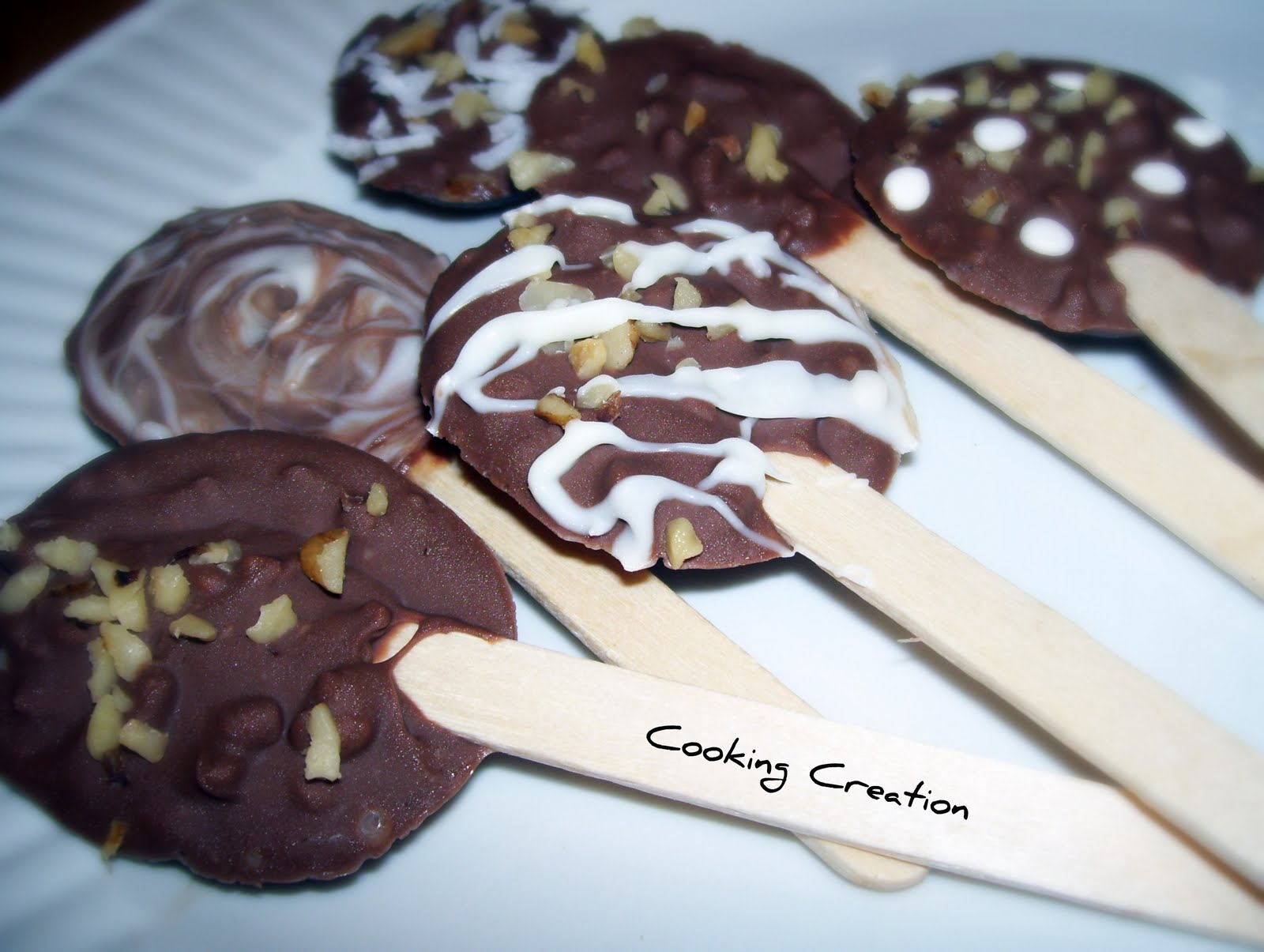 Cooking Creation Chocolate Lollipops with Nuts