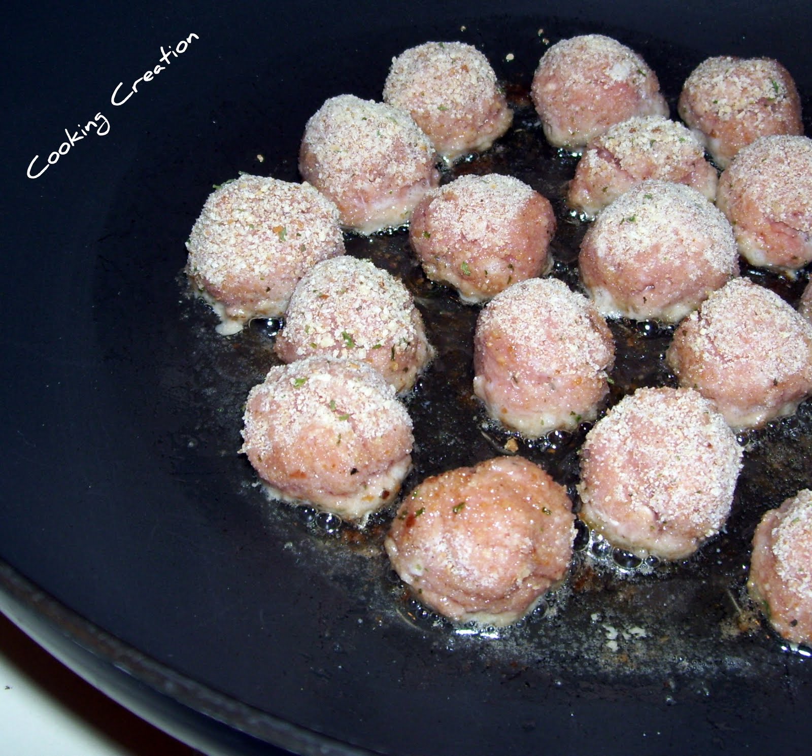 Cooking Creation Turkey Meatballs with Pasta and Vodka Sauce