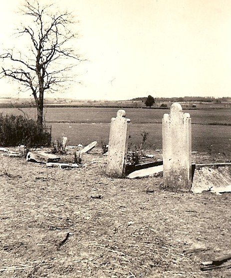 John Strode Lander & Elizabeth Haggard Lander graves