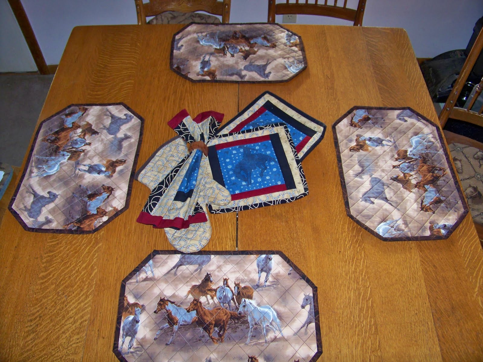 Judy's Quilts & Ramblin's Whew hew!! Two 2nd Places at Nuts and Bolts