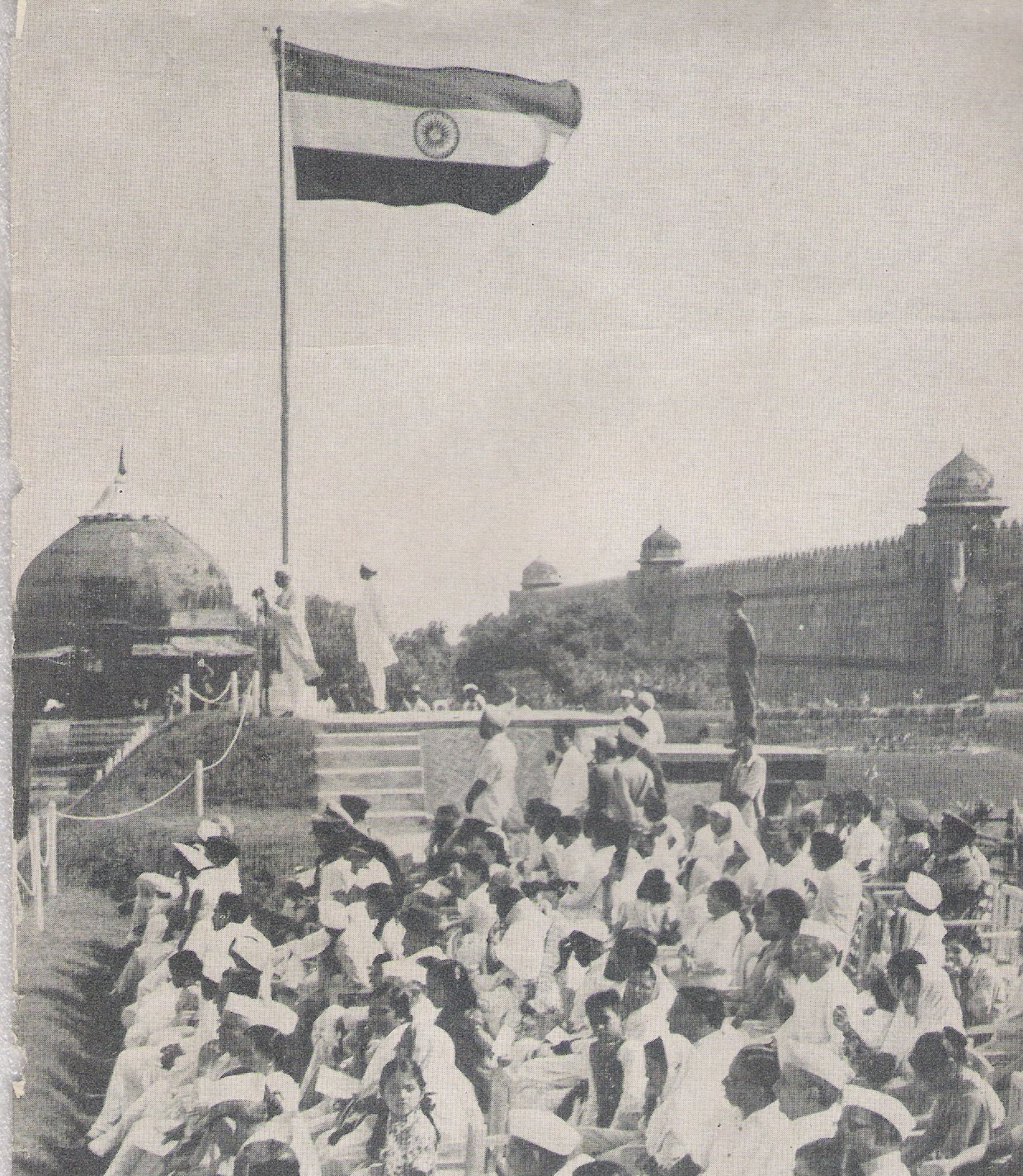 Flag Hoisting On 15 August at Tina Besaw blog