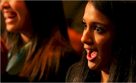 [science-fair-girls.jpg]