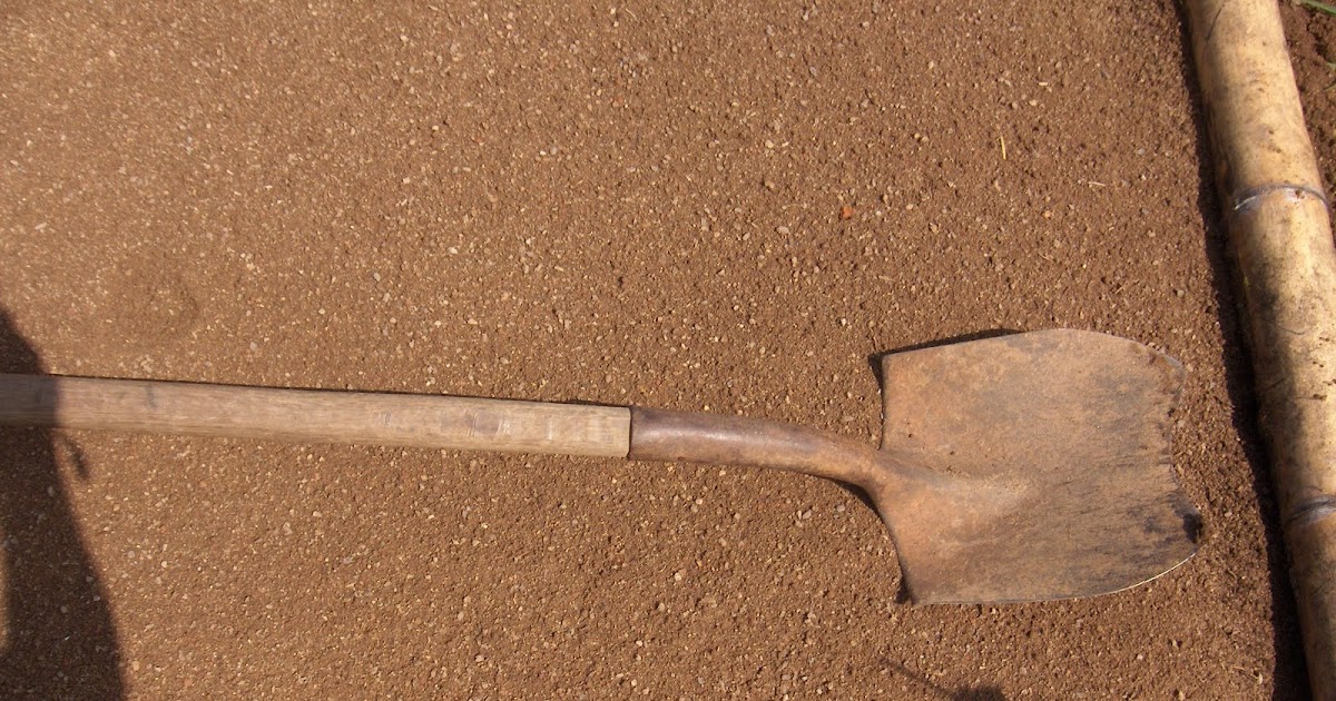 HERRAMIENTAS AGRICOLAS LA PALA