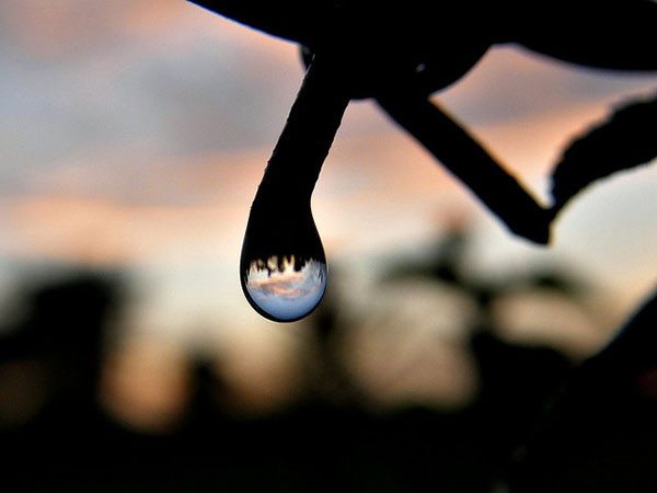 Drop silhoutte photography