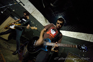 Fox Hound - O Primeiro Gole de Vinho (2009)