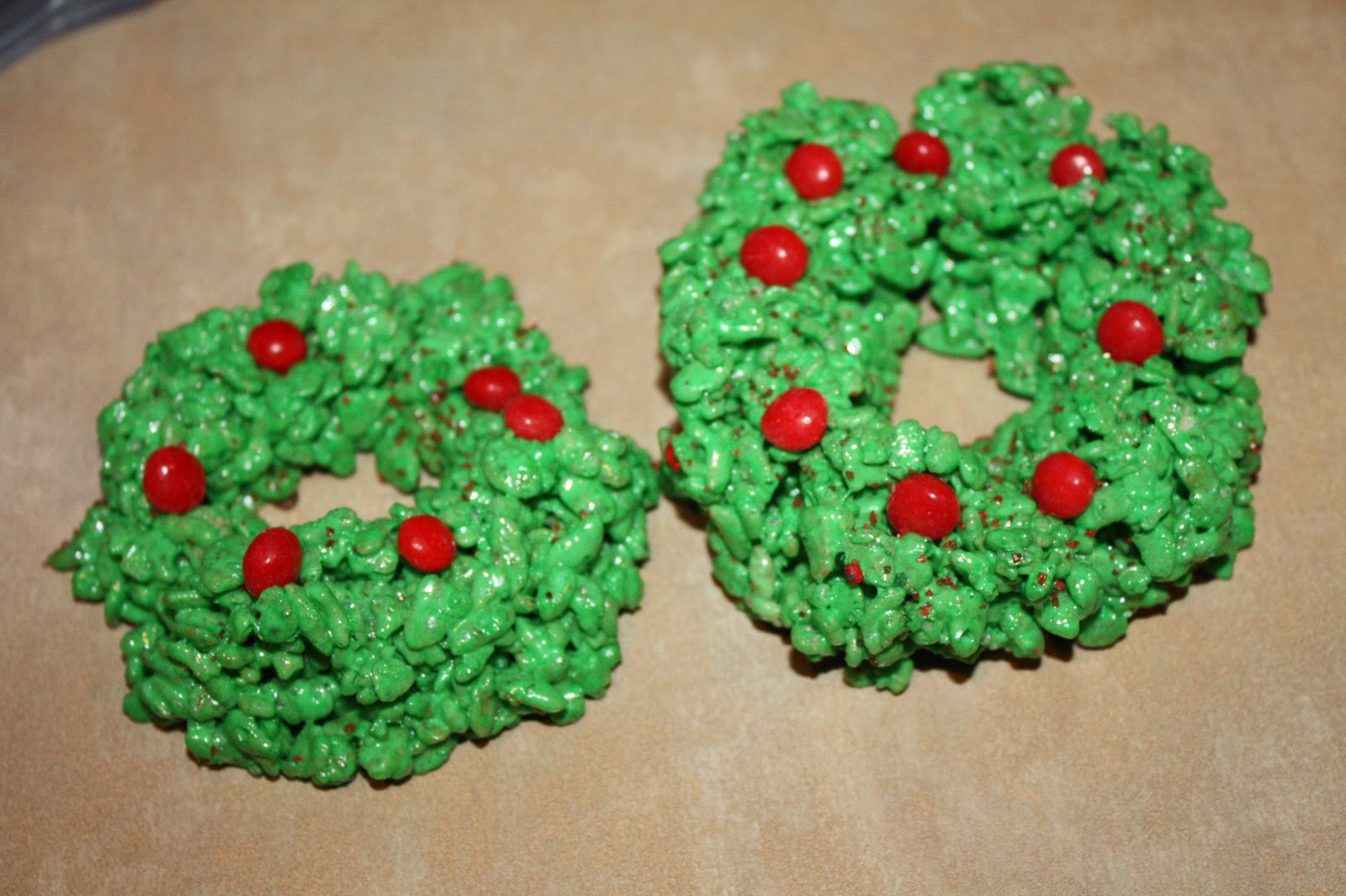 When you're Wright, you're right.: Rice Krispy Wreaths