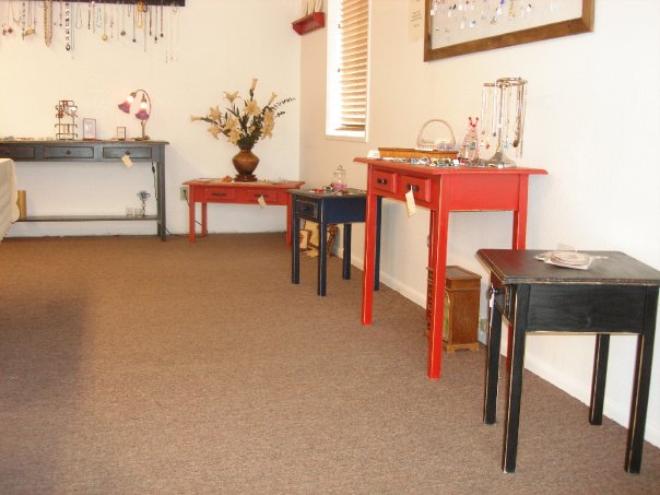 Various size tables