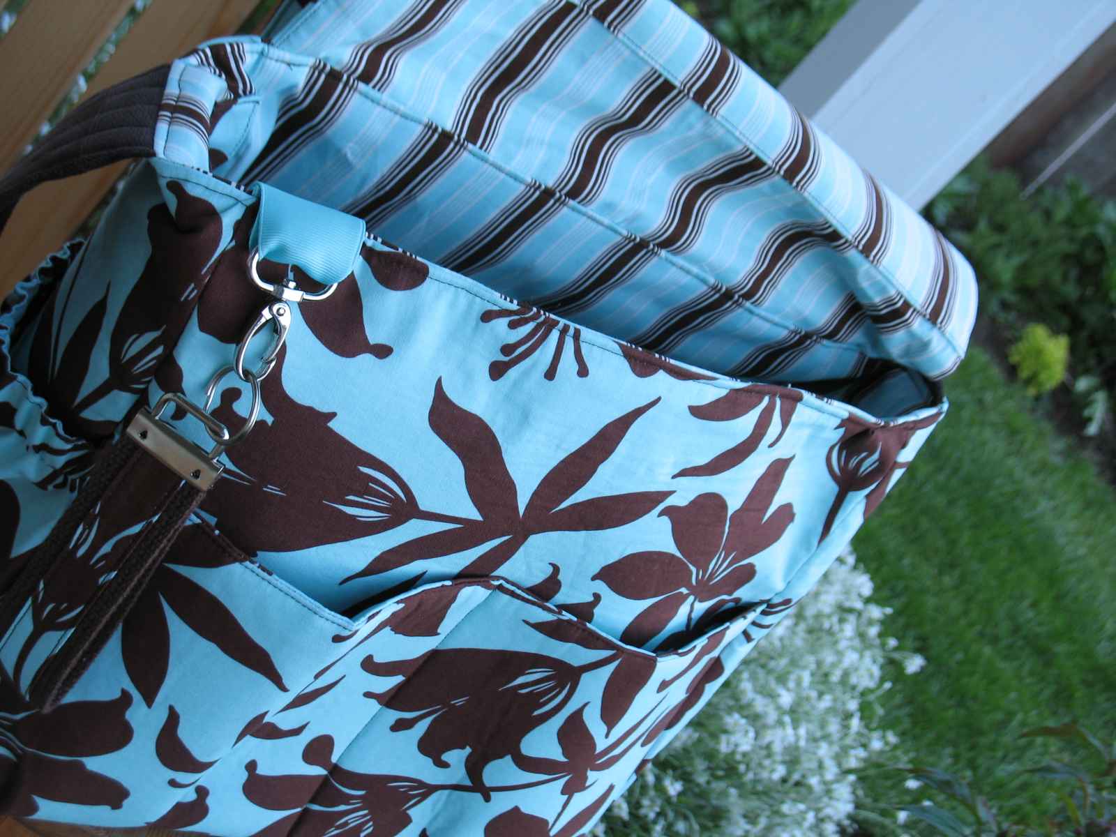 [Kari's+bag+2.jpg]