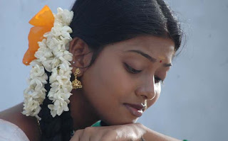 kunguma poovum kanchipuram full movie download