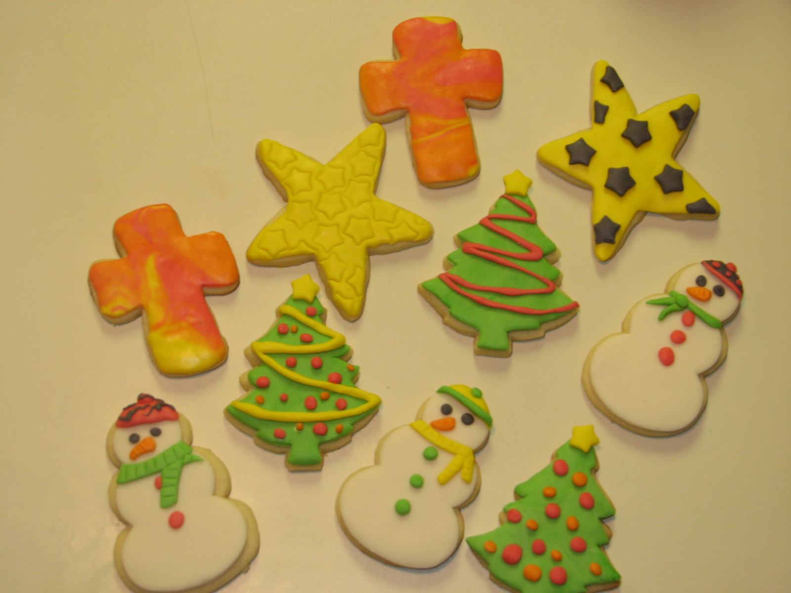 Gotta Love the Cupcakes Fondant Christmas Cookies