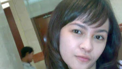 Gaji Pramugari Indonesia Aku Putri: Cantiknya Wanita Indonesia Dalam Balutan Seragam Pramugari
