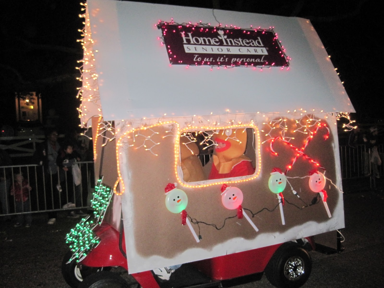 Down Home in Daphne It's Beginning to Look Alot Like Christmas