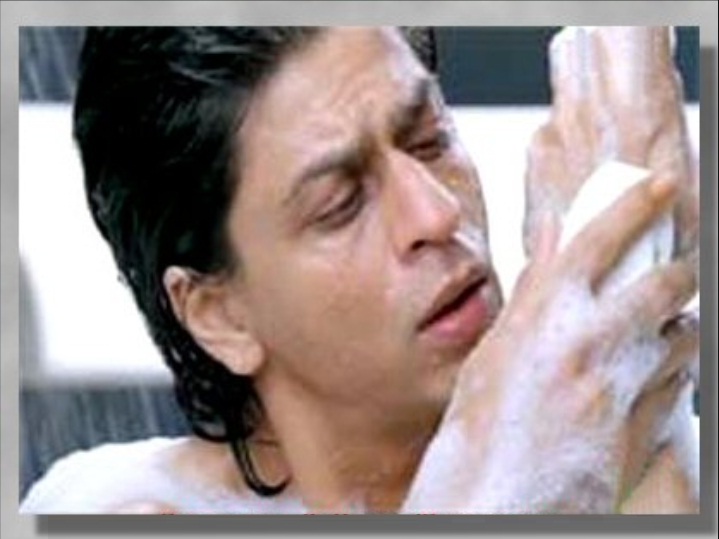 Ondiessemellyandro Blog Shahrukh Khan Hot Bath Scene With