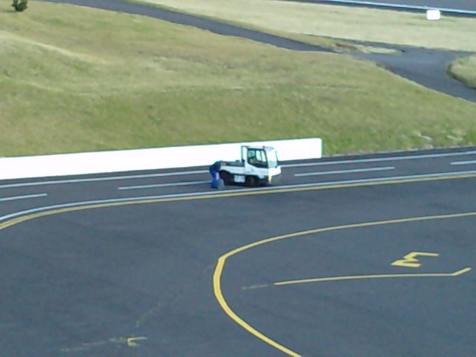 [P020310_16.160003.JPG]