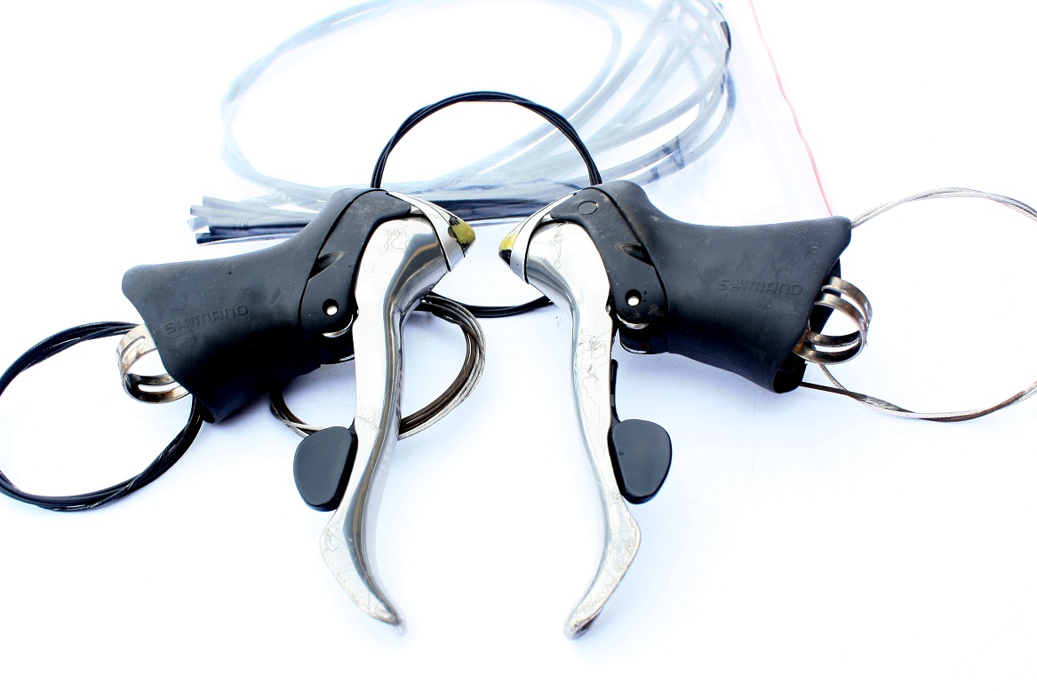 Procyon&#039;s Closet: Shimano Ultegra Flight Deck 9-speed shifters (pair)