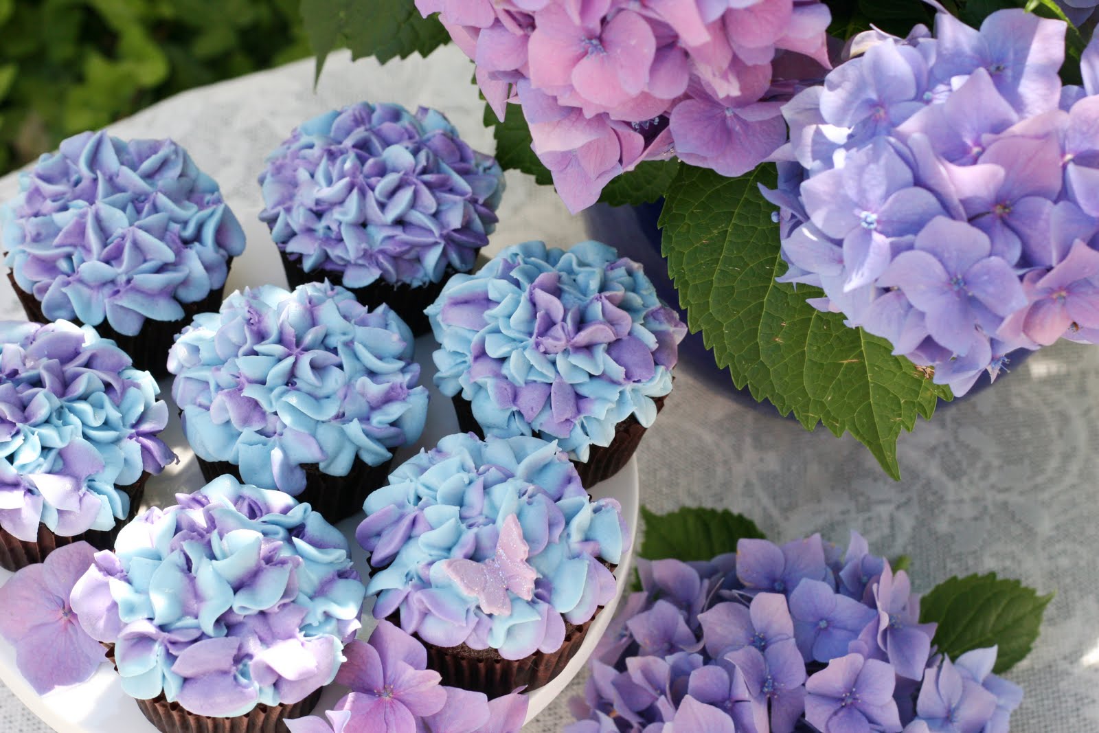 The Sunny Side The Yohena Ajisai Hydrangea Gardens