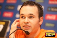 Iniesta titular contra el Dinamo de Kiev