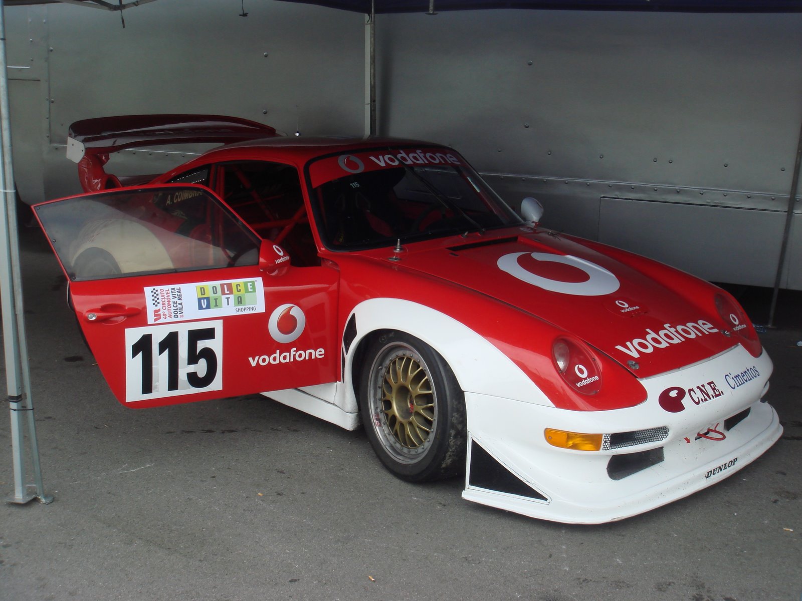 [Antonio+Coimbra-Porsche+911+GT2+C.+Open+Vel..JPG]