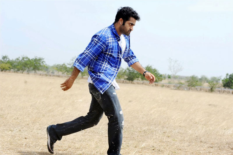 telugustudio4u: Jr NTR Most Stylish Stills from Brindavanam