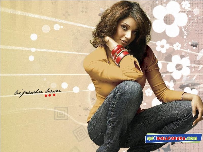 Bipasha Basu Wallpapers Collection | Nude Porn Stars Boobs