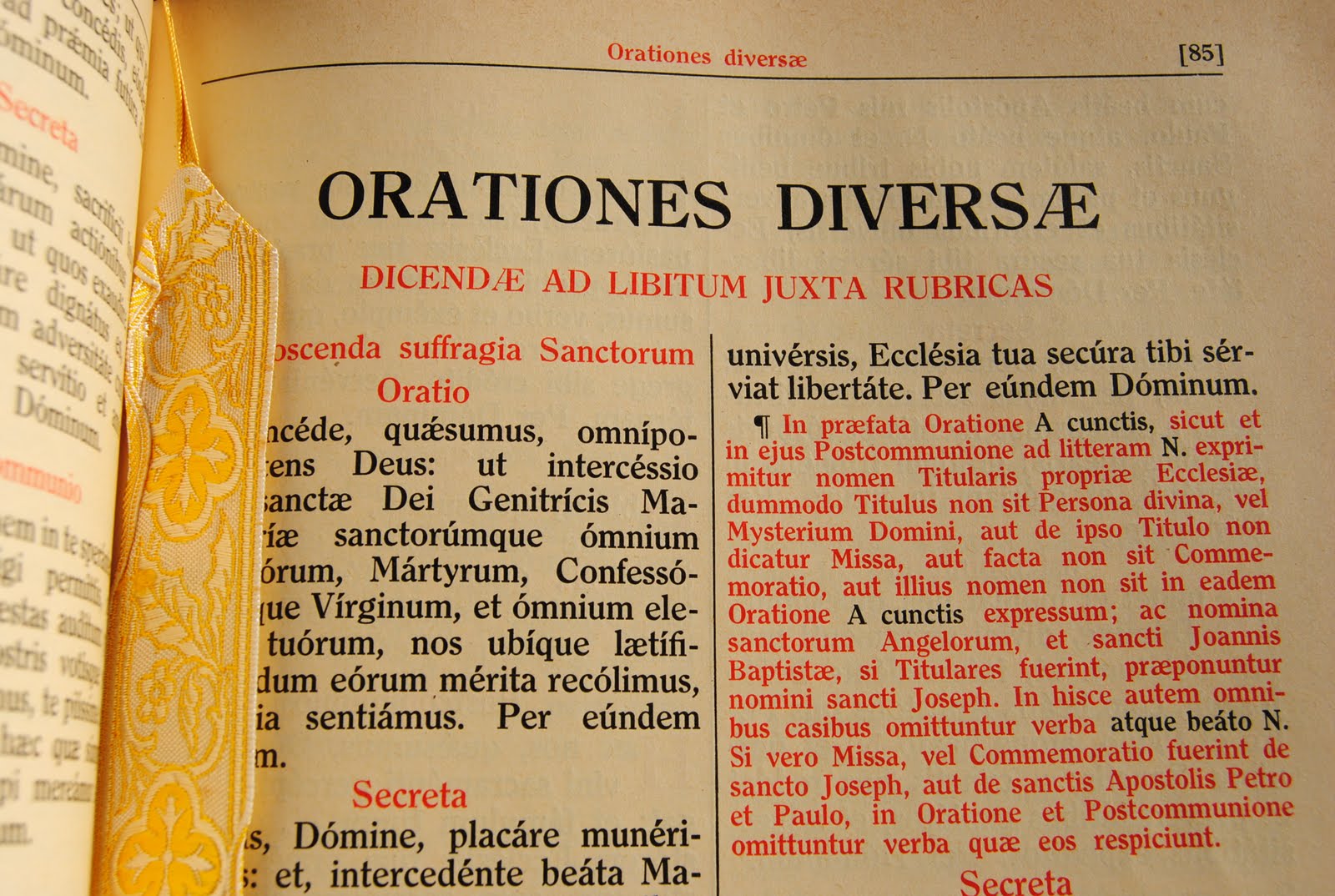 Orbis Catholicus Secundus Begin to Pray in Latin