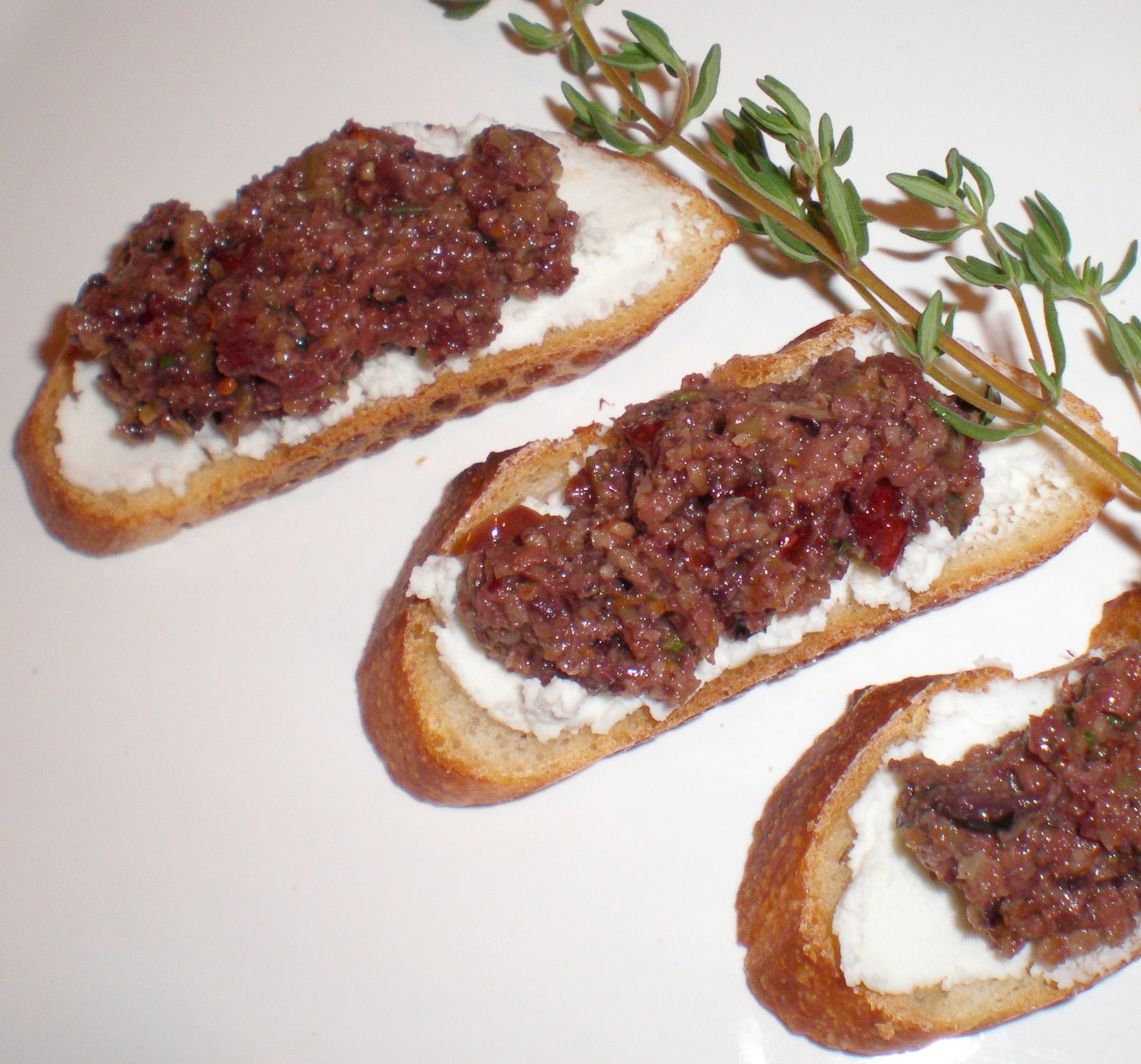 Authentic Suburban Gourmet Goat Cheese Crostini with Cranberry Pecan