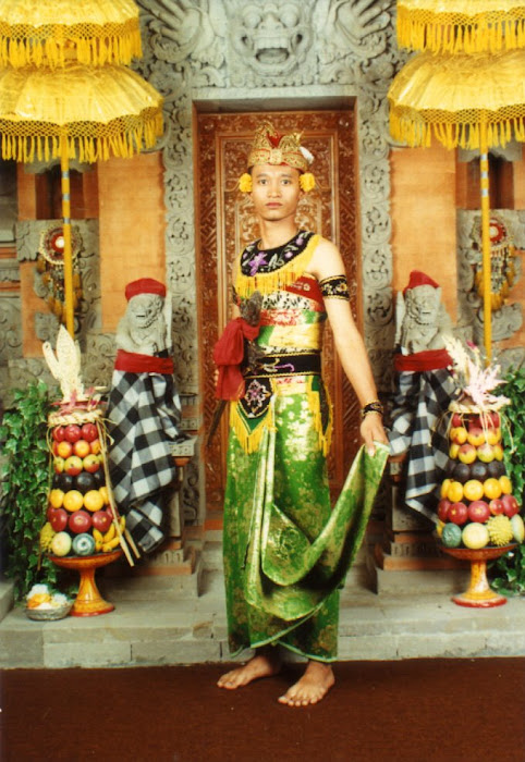 44 Pakaian Adat Bali Mewarnai, Inspirasi Top