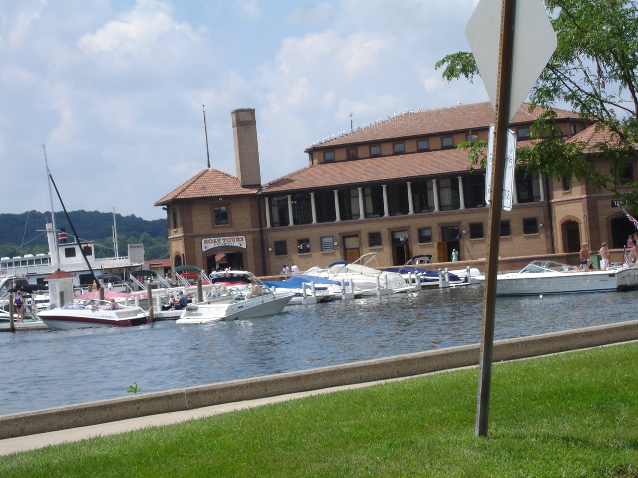 ChiPPy! SHaBBy! ***Part Three*** Kane County Flea Market Weekend...