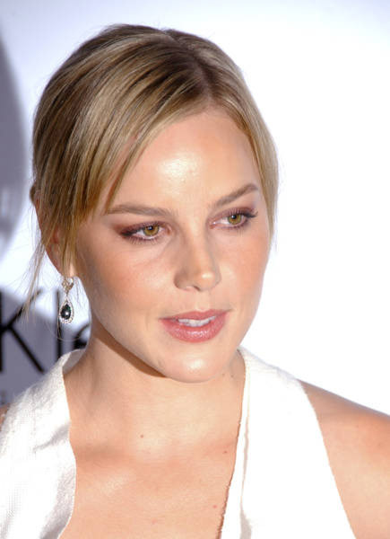 Abbie Cornish Pictures hot and sexy wallpapers
