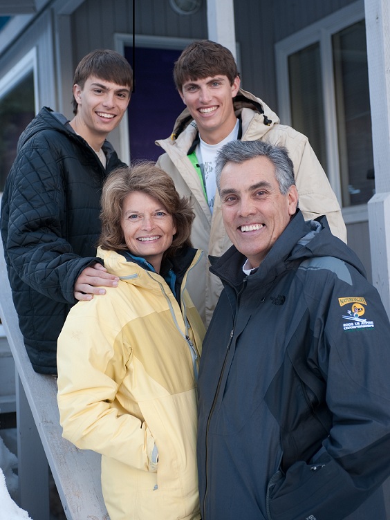 Dutch Harbor Dirt to Nome Dirt: Senator Lisa Murkowski, Fill it in, Write it In Alaska. 10
