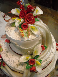cake tier maroon theme