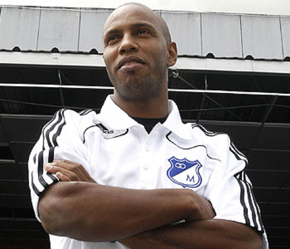 Ruben Dario Bustos espera nacionalidad brasilera