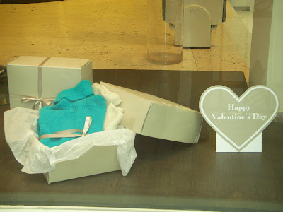 Pasaklı Kontes: Sevgililer Günü Vitrinleri